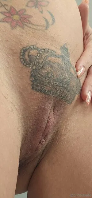 Brithotwife OnlyFans Leaked Free Thumbnail Picture - #wn6a1qTbj6