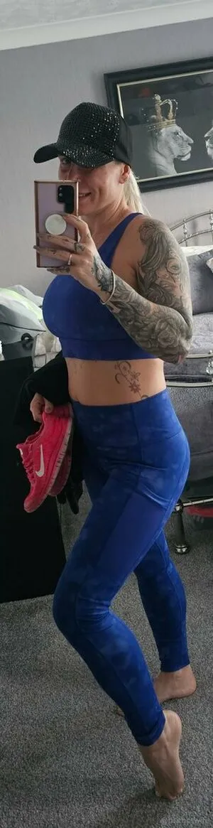 Brithotwife OnlyFans Leaked Free Thumbnail Picture - #zQ1Xf5WPo9