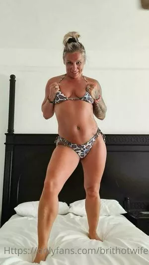 Brithotwife OnlyFans Leaked Free Thumbnail Picture - #kB1qk7YWWM