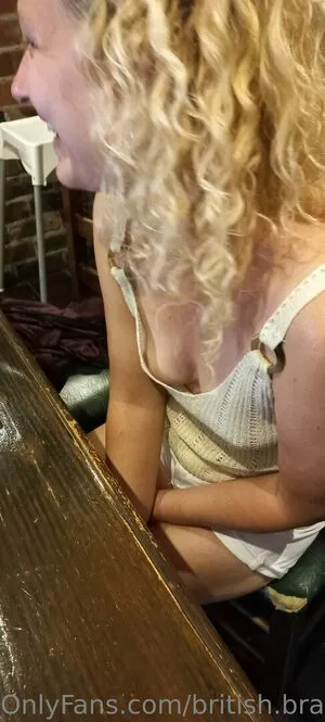 British Braless Hotwifex OnlyFans Leaked Free Thumbnail Picture - #5kAj5nHPVV