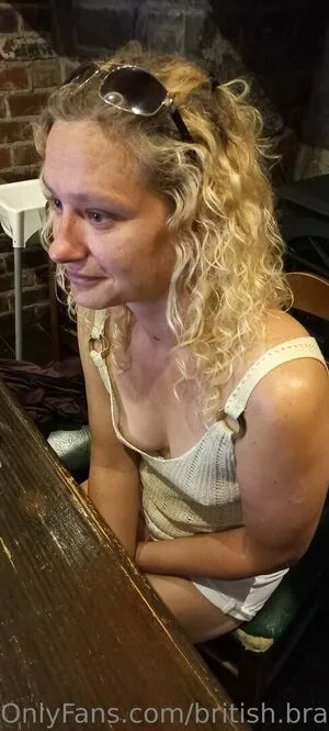 British Braless Hotwifex OnlyFans Leaked Free Thumbnail Picture - #nMrlEN3oY9