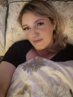 British Ivy OnlyFans Leaked Free Thumbnail Picture - #r4JXxSHKso