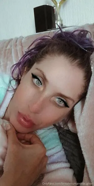 Britishmumanddaughter OnlyFans Leaked Free Thumbnail Picture - #UE0137PVq1