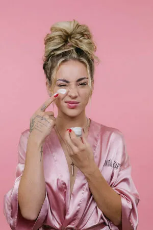 britmanuela OnlyFans Leaked Free Thumbnail Picture - #2ksGPSz7GK