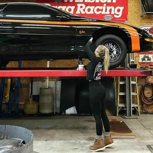 Britney Automotive OnlyFans Leaked Free Thumbnail Picture - #kxooDzdSAD