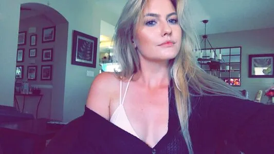 Britney Light OnlyFans Leaked Free Thumbnail Picture - #X7dyIr2WE3