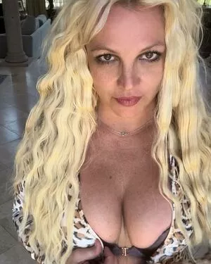 Britney Spears OnlyFans Leaked Free Thumbnail Picture - #4qlT7tKiQE