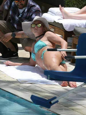 Britney Spears OnlyFans Leaked Free Thumbnail Picture - #D8V8uZStIw