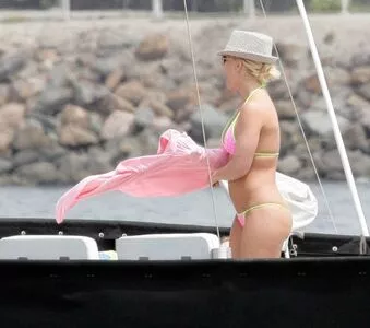 Britney Spears OnlyFans Leaked Free Thumbnail Picture - #TgydBwqgm0