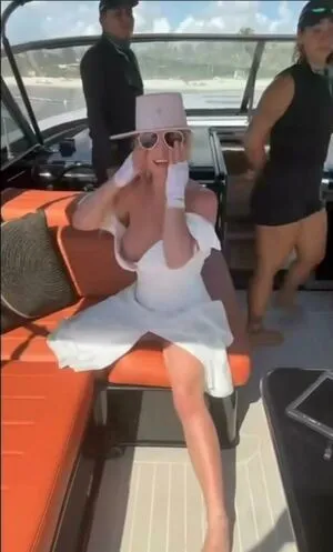 Britney Spears OnlyFans Leaked Free Thumbnail Picture - #Y6ZUT0XwYD