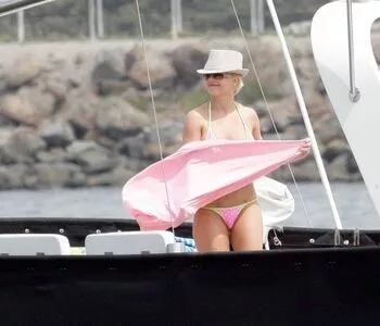 Britney Spears OnlyFans Leaked Free Thumbnail Picture - #idIUmcBaP7