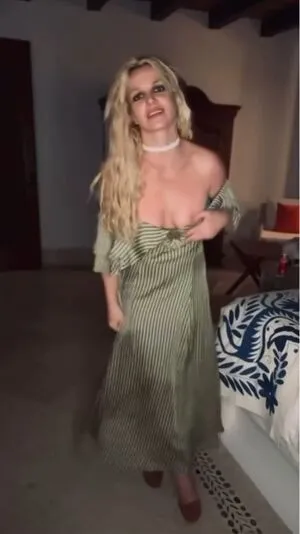 Britney Spears OnlyFans Leaked Free Thumbnail Picture - #x551wqIhb1