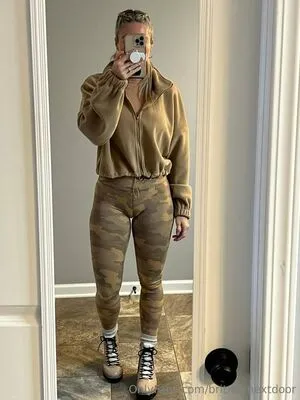 Britneynextdoor OnlyFans Leaked Free Thumbnail Picture - #W5ZDSh96FK