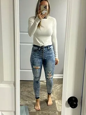 Britneynextdoor OnlyFans Leaked Free Thumbnail Picture - #iIXi9Dygh1
