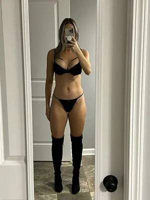 Britneynextdoor OnlyFans Leaked Free Thumbnail Picture - #lPygW7yjJn