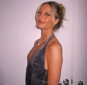 Britneyrose11 OnlyFans Leaked Free Thumbnail Picture - #UpDEeFXSJC