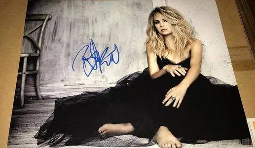 Britt Robertson OnlyFans Leaked Free Thumbnail Picture - #KvegchVMKP