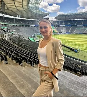 Britta Hofmann OnlyFans Leaked Free Thumbnail Picture - #YclNgXEMTb