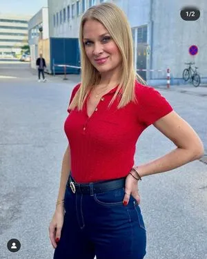 Britta Hofmann OnlyFans Leaked Free Thumbnail Picture - #kHIZxF6wuf