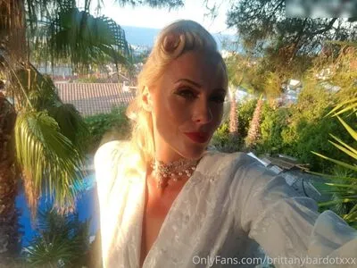 Brittany Bardot OnlyFans Leaked Free Thumbnail Picture - #NXsI98bhi4