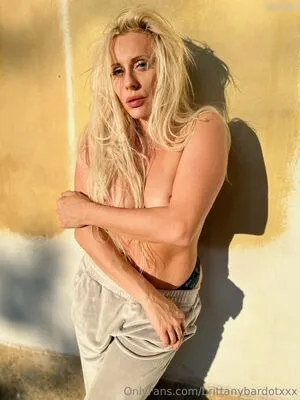 Brittany Bardot OnlyFans Leaked Free Thumbnail Picture - #z3hp29Dn9p
