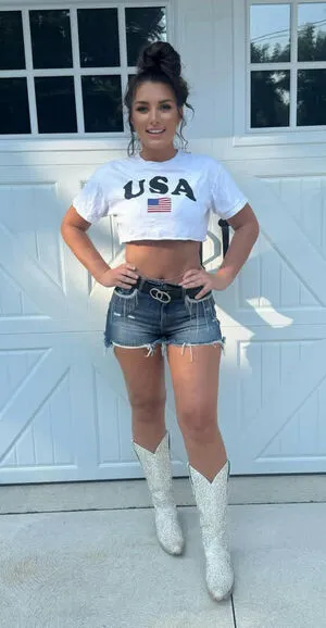 Brittany Knouse OnlyFans Leaked Free Thumbnail Picture - #1XpPliE5CD