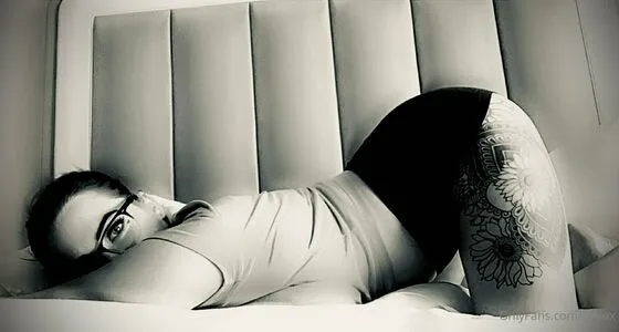 Brittsmokesvip OnlyFans Leaked Free Thumbnail Picture - #gvANnlGlON