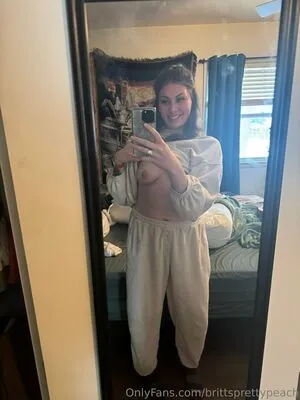 Brittsprettypeach OnlyFans Leaked Free Thumbnail Picture - #DNdxIOSsX4