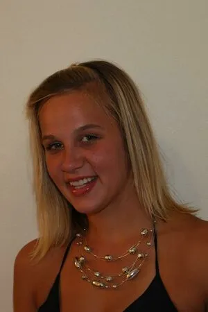 Brokeamateurs OnlyFans Leaked Free Thumbnail Picture - #X6PX2mJoq1