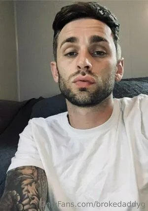 Brokedaddyg OnlyFans Leaked Free Thumbnail Picture - #Mw56yczn7l
