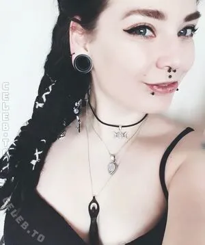 Broken Seraph OnlyFans Leaked Free Thumbnail Picture - #1YzwA9yDrm