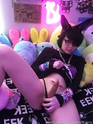 Brokenbunnys OnlyFans Leaked Free Thumbnail Picture - #2A4qEeDEqc