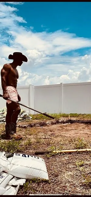 Bronze Adonis Free OnlyFans Leaked Free Thumbnail Picture - #1LU3ZmYY4e