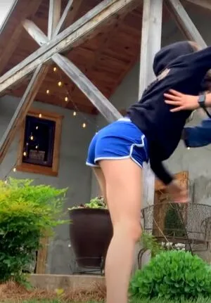 Brooke Bush OnlyFans Leaked Free Thumbnail Picture - #3AYjjycp9p