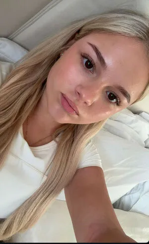 Brooke Marsden OnlyFans Leaked Free Thumbnail Picture - #4wnvuOXYmv