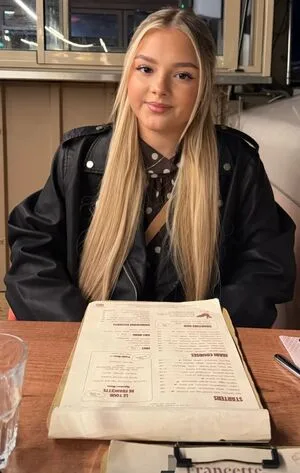 Brooke Marsden OnlyFans Leaked Free Thumbnail Picture - #F1MF20vNll