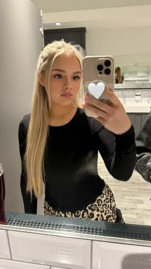 Brooke Marsden OnlyFans Leaked Free Thumbnail Picture - #YPPouMusQ8