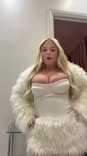 Brooke Marsden OnlyFans Leaked Free Thumbnail Picture - #bS7fGxjInM