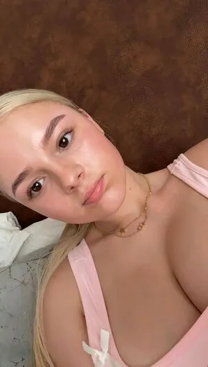 Brooke Marsden OnlyFans Leaked Free Thumbnail Picture - #fLlP60y9Pe