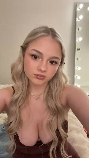 Brooke Marsden OnlyFans Leaked Free Thumbnail Picture - #mvOS7Pip1o