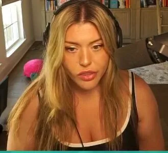 Brookeab OnlyFans Leaked Free Thumbnail Picture - #9LDaYsp44V