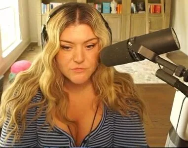 Brookeab OnlyFans Leaked Free Thumbnail Picture - #KrQ6KXwAAT