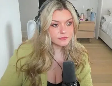 Brookeab OnlyFans Leaked Free Thumbnail Picture - #LOwzLoxYSl