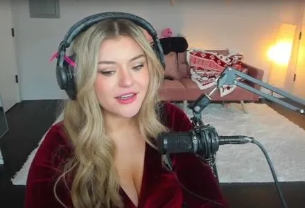 Brookeab OnlyFans Leaked Free Thumbnail Picture - #x0BUUuhz8a