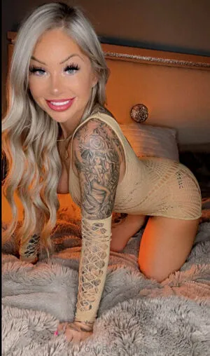 Brookegonerouge OnlyFans Leaked Free Thumbnail Picture - #pENEfFCABS