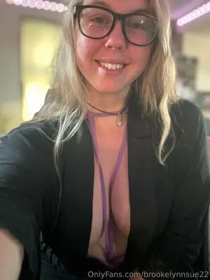 Brookelynnsue22 OnlyFans Leaked Free Thumbnail Picture - #xFZJWMNyA8