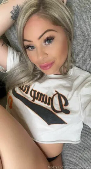 Brookeshowsxx OnlyFans Leaked Free Thumbnail Picture - #2EvbiC52fi