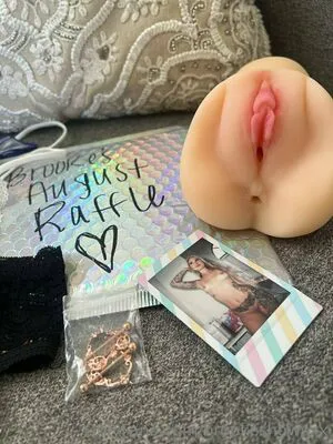 Brookeshowsxx OnlyFans Leaked Free Thumbnail Picture - #64RSECjlkA