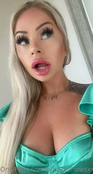 Brookeshowsxx OnlyFans Leaked Free Thumbnail Picture - #BKzcBeRdWi