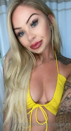 Brookeshowsxx OnlyFans Leaked Free Thumbnail Picture - #CJhp36zW13